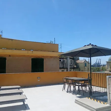 House Deck 33